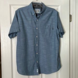HURLEY Men’s Short Sleeve Button Up - Size L